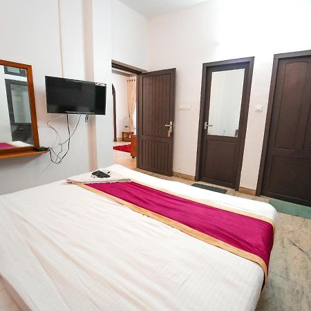 Pop Tavern Kovalam Beach Villa By Voye Homes Exteriér fotografie