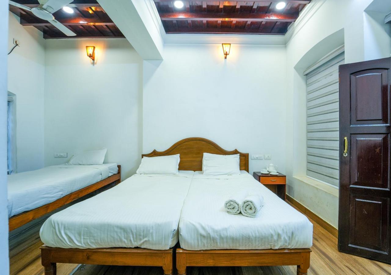 Pop Tavern Kovalam Beach Villa By Voye Homes Exteriér fotografie
