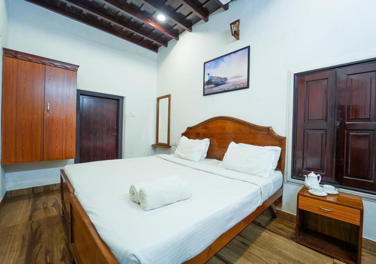 Pop Tavern Kovalam Beach Villa By Voye Homes Exteriér fotografie